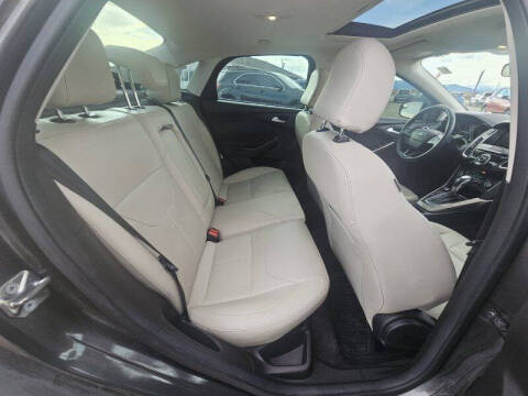 2017 Ford Focus Titanium