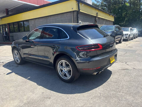 2017 Porsche Macan S