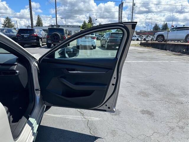 2025 Mazda Mazda3 Hatchback 2.5 S Select Sport