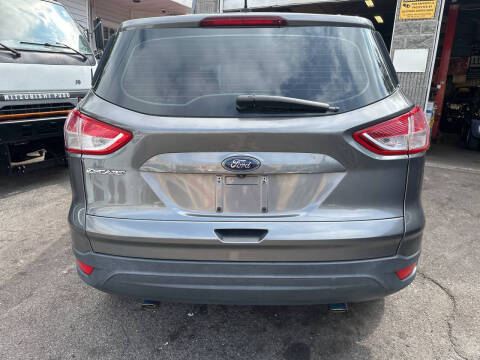 2014 Ford Escape S