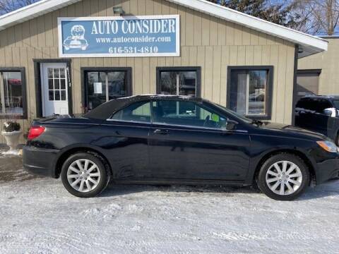 2013 Chrysler 200 Convertible for sale at Auto Consider Inc. in Grand Rapids MI