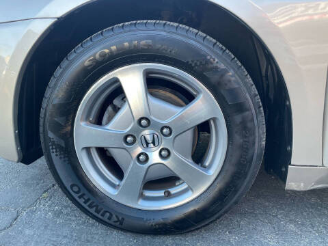 2005 Honda Accord Hybrid