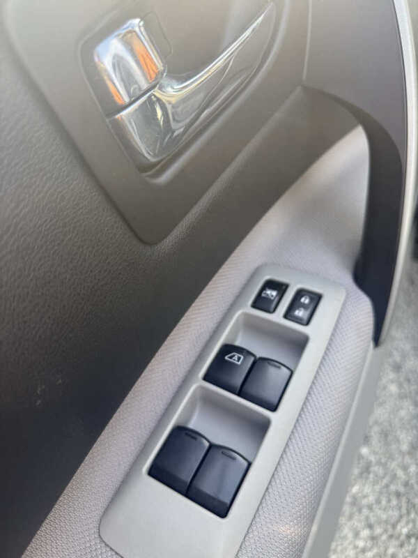 2012 Nissan Rogue SV