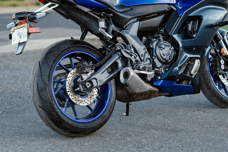 2023 Yamaha YZF-R7