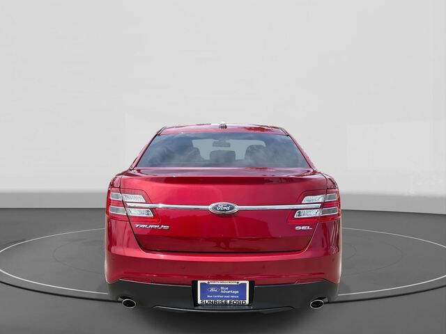 2019 Ford Taurus SEL