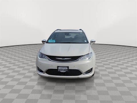 2020 Chrysler Pacifica Limited 35th Anniversary