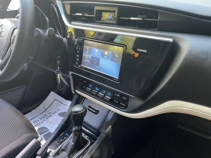 2017 Toyota Corolla iM