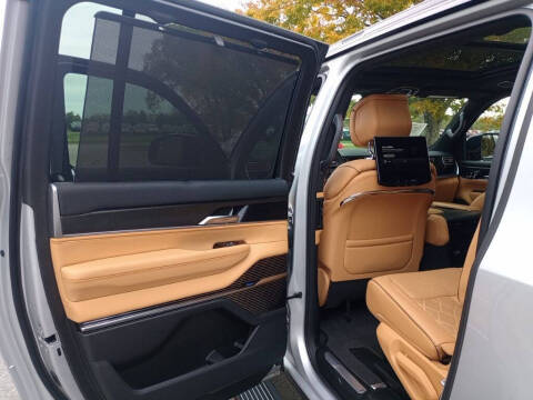 2023 Jeep Grand Wagoneer L Series III