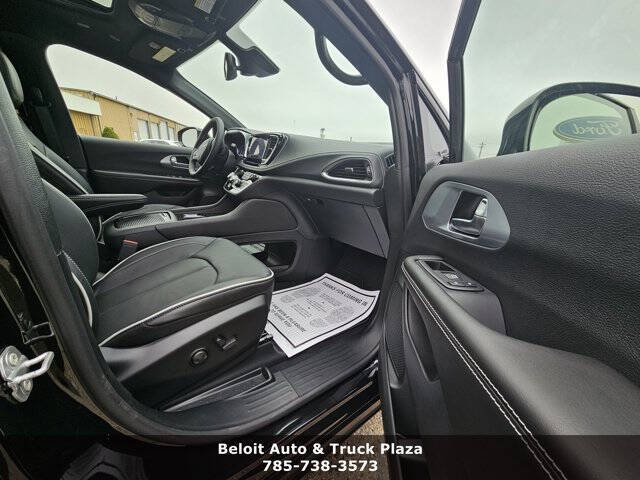2026 Chrysler Pacifica Limited