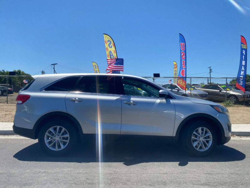 2017 Kia Sorento L