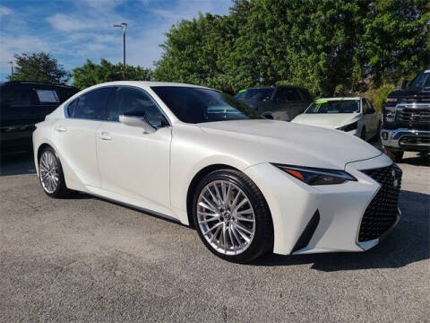 2022 Lexus IS 300