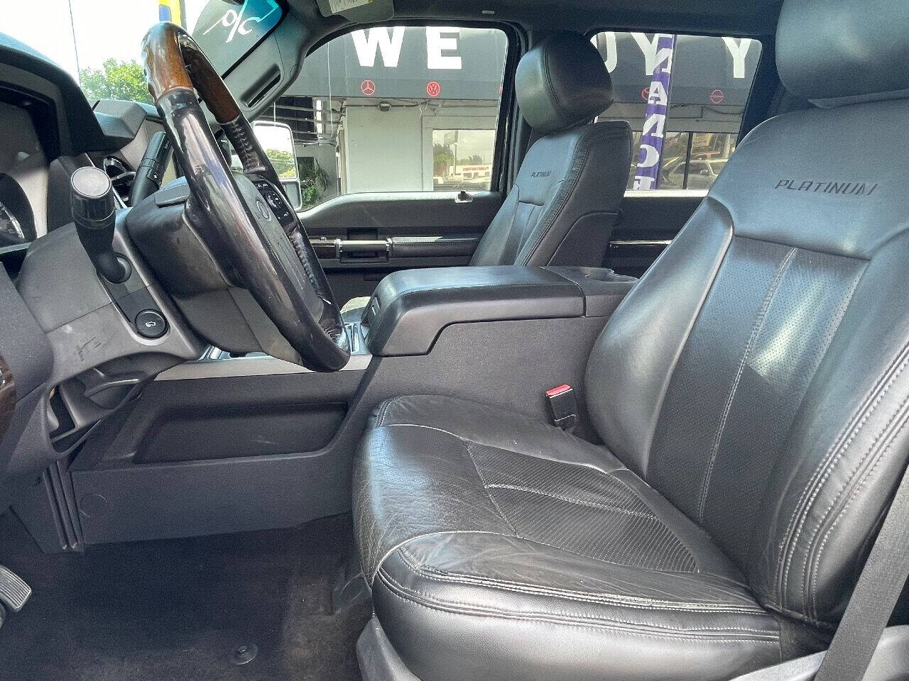 2013 Ford F-250 Super Duty  - $29,900
