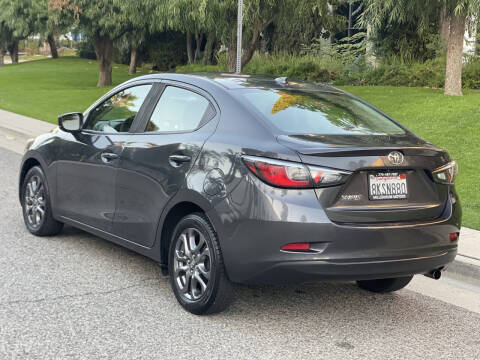 2019 Toyota Yaris XLE