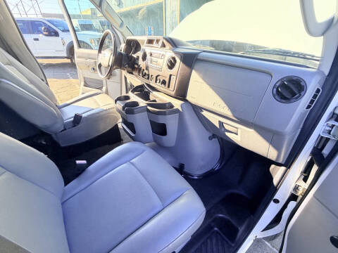 2010 Ford E-Series E-250