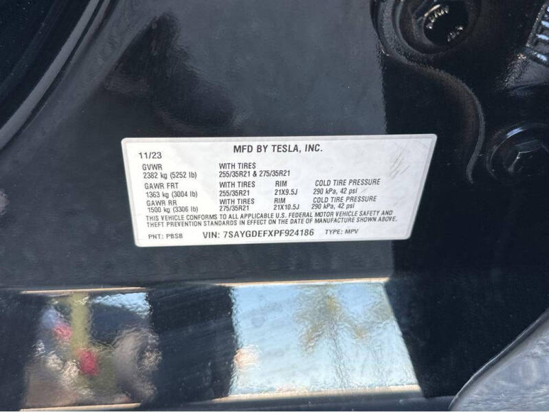 2023 Tesla Model Y Performance