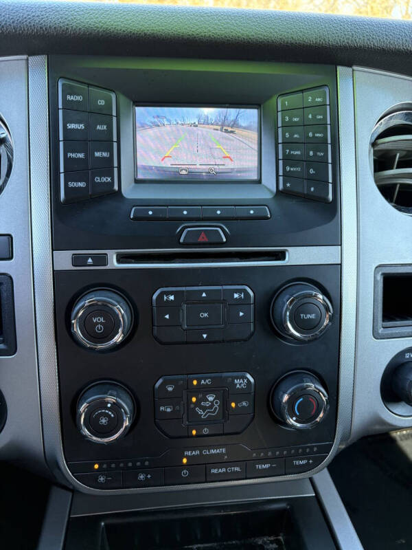 2017 Ford Expedition XLT