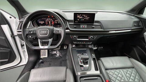2020 Audi SQ5 3.0T quattro Prestige