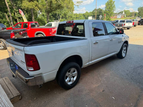 2013 RAM 1500 SLT
