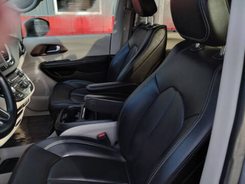 2021 Chrysler Voyager LXi