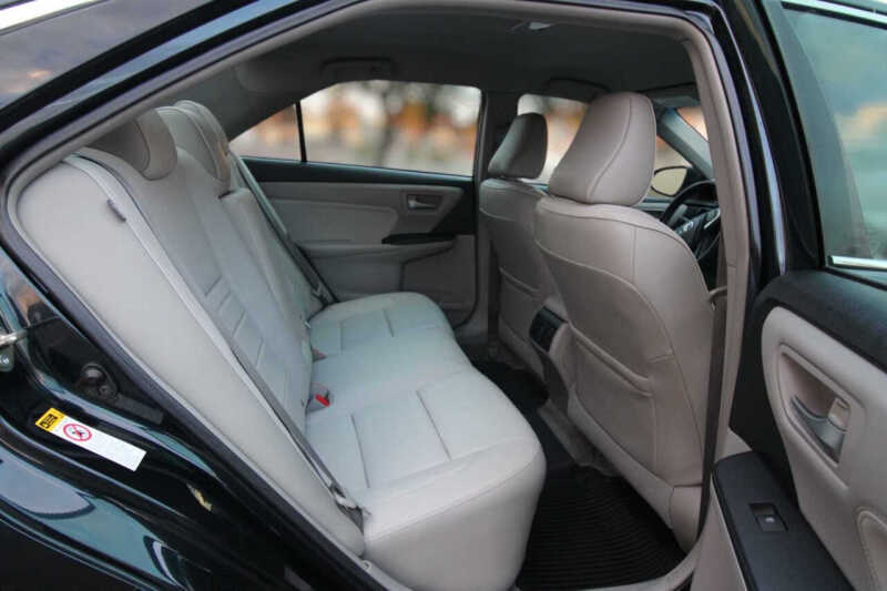 2016 Toyota Camry Hybrid