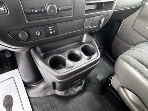 2023 Chevrolet Express 2500