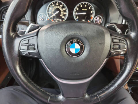 2016 BMW 5 Series 528i