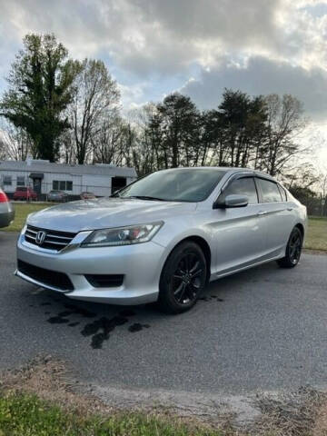 2013 Honda Accord for sale at Noble Auto in Hickory NC