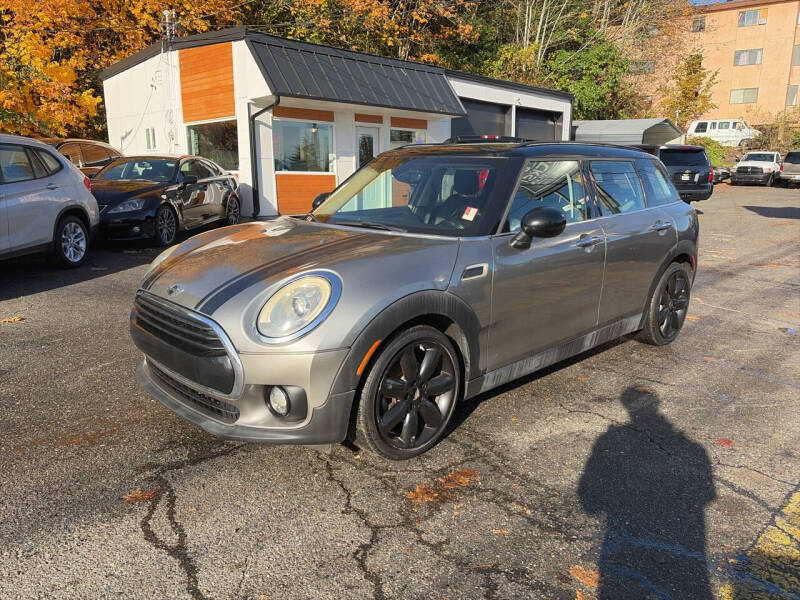 2016 MINI Clubman Base's photo