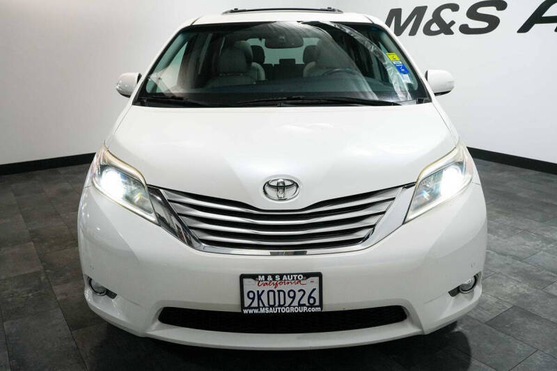 2016 Toyota Sienna