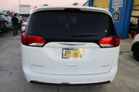 2018 Chrysler Pacifica Limited