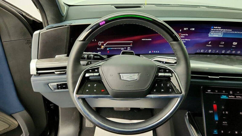 2025 Cadillac Escalade IQ Luxury 2