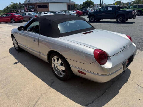 2005 Ford Thunderbird Deluxe