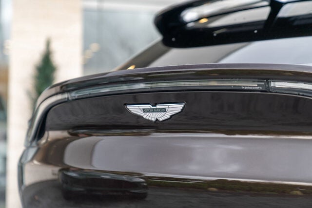 2021 Aston Martin DBX 8