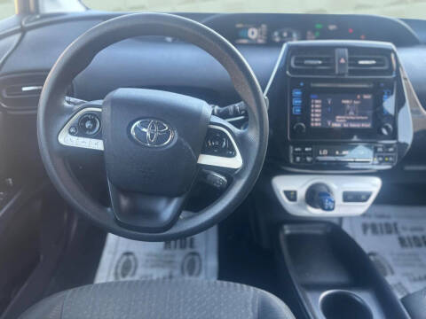 2016 Toyota Prius Two