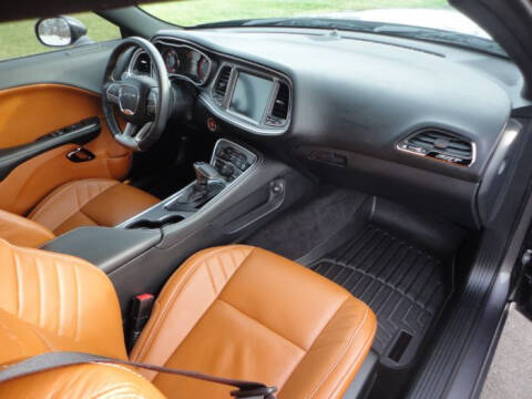 2015 Dodge Challenger SRT Hellcat