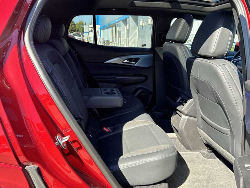 2024 Chevrolet Equinox EV LT