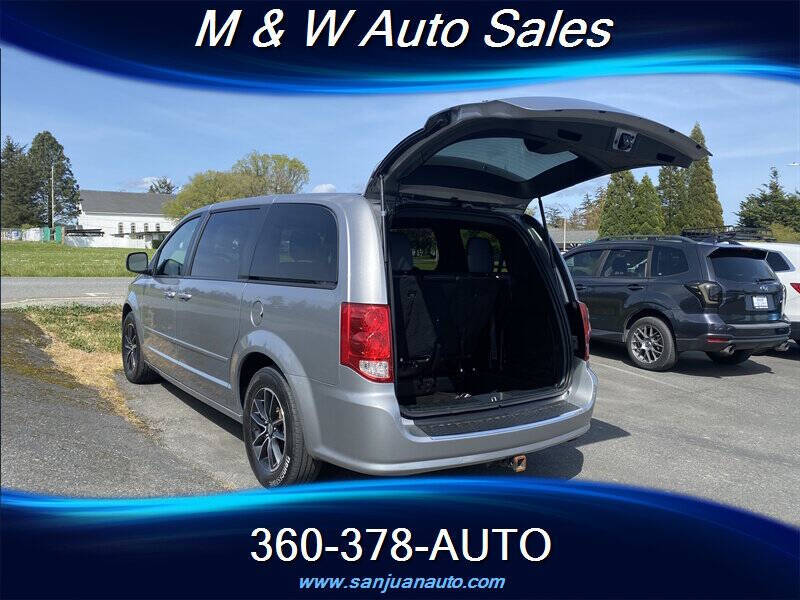 2017 Dodge Grand Caravan GT