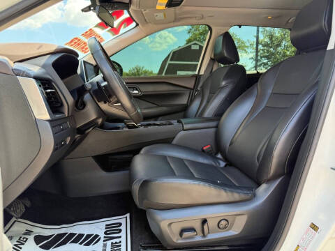 2022 Nissan Rogue SV