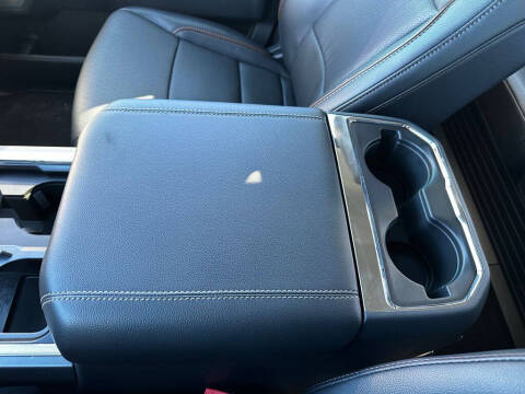 2025 Ford F-350 Super Duty Lariat