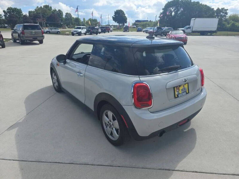 2015 MINI Hardtop 2 Door Cooper