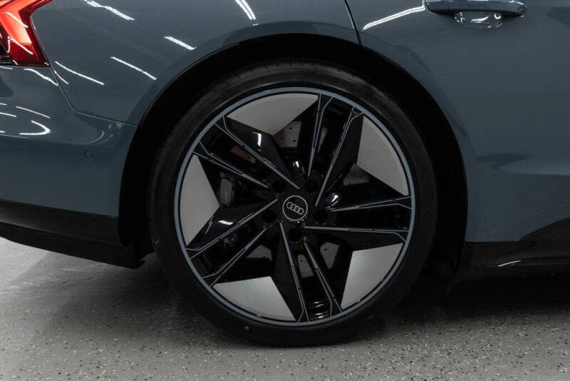 2023 Audi RS e-tron GT quattro