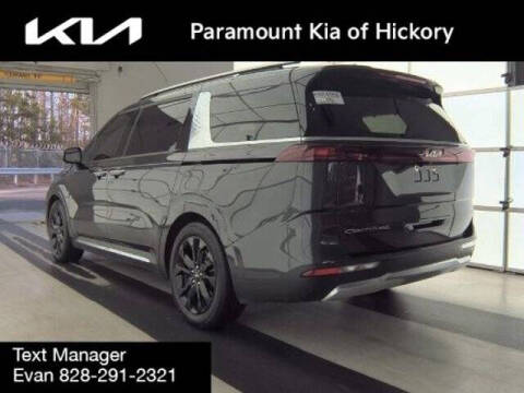 2022 Kia Carnival SX
