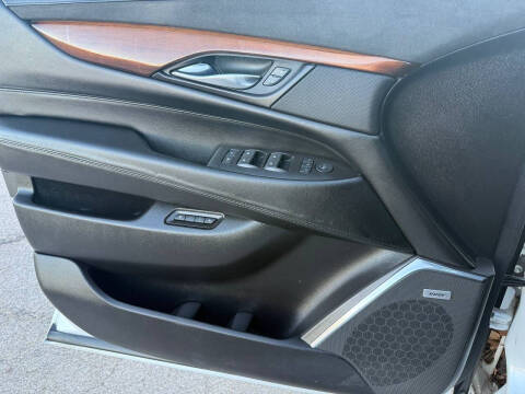 2016 Cadillac Escalade ESV Luxury Collection