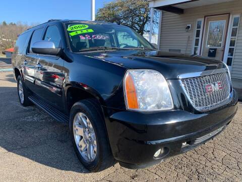 2008 GMC Yukon XL for sale at G & G Auto Sales in Steubenville OH