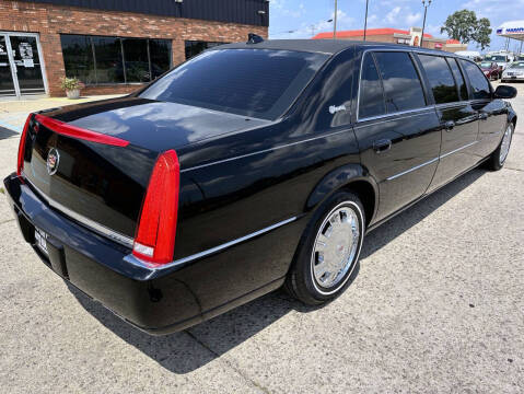 2010 Cadillac DTS Pro Coachbuilder Limo