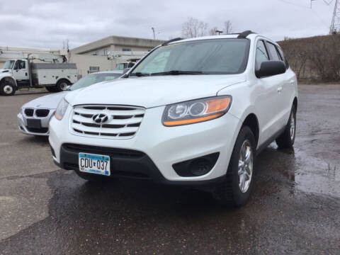 2010 Hyundai Santa Fe for sale at Sparkle Auto Sales in Maplewood MN