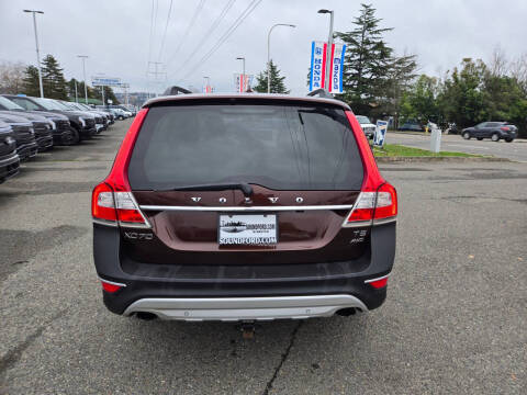 2016 Volvo XC70 T5 Platinum