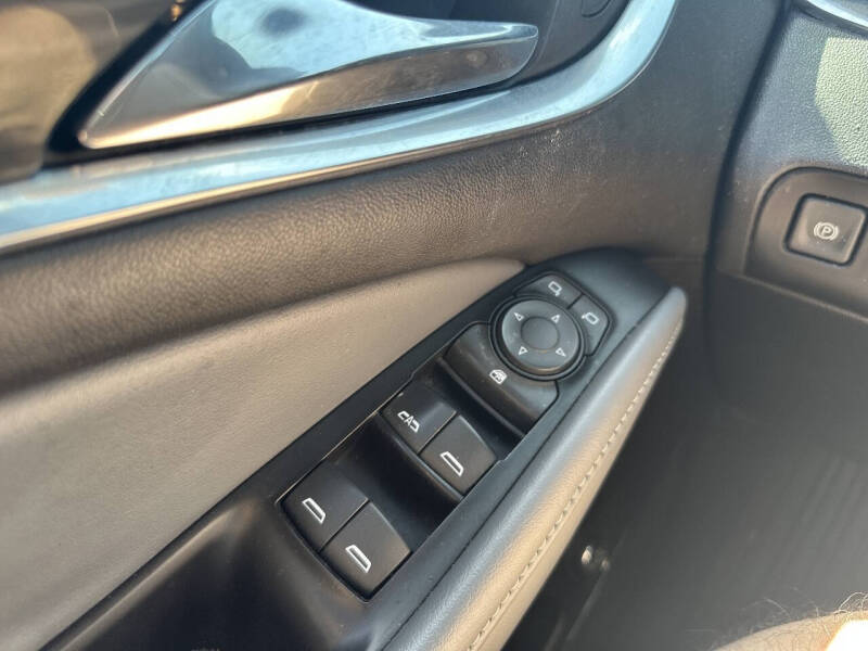 2020 Buick Enclave Essence
