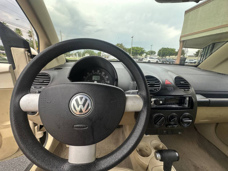 2004 Volkswagen New Beetle Convertible GLS