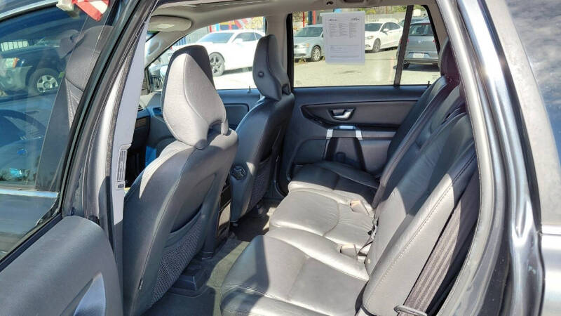 2011 Volvo XC90 3.2
